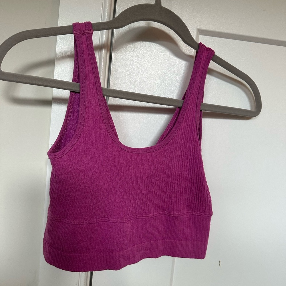 Crop top - Picture 3 of 3